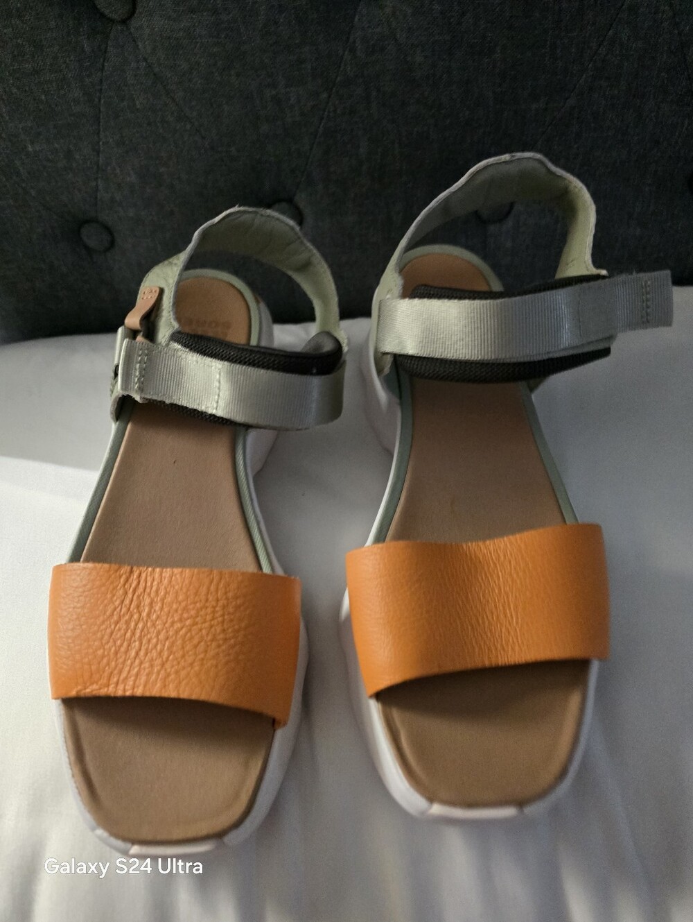 Sorel Kinetic Impact Y Strap High Sandals Womens Orange Green White Size 9 (40) - Picture 3 of 13